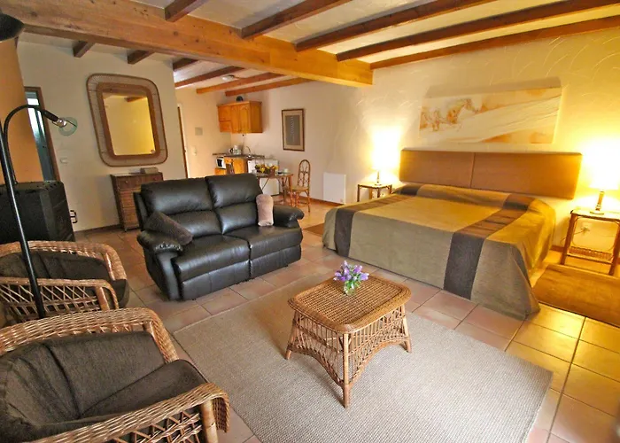 Фермерский дом Bio Quinta Do Pantano, Agro Turismo Santo Antonio da Serra